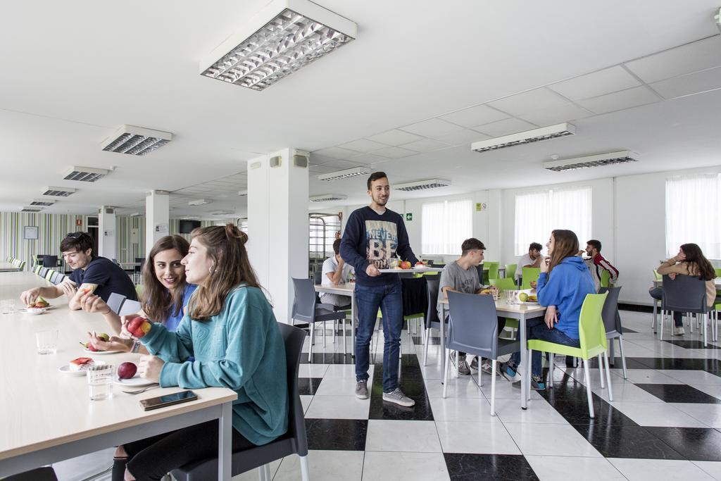 Residencia Universitaria Resa Siglo XXI Culleredo Eksteriør bilde